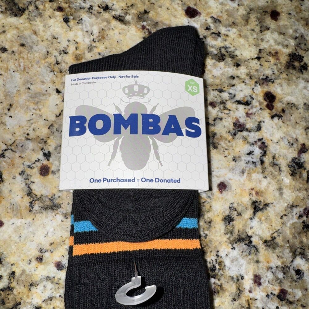 NWT Bombas Kids Black Socks X-Small W/ Orange & Blue Stripes Antimicrobial